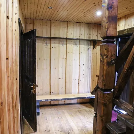 Apartment верх довбуша *